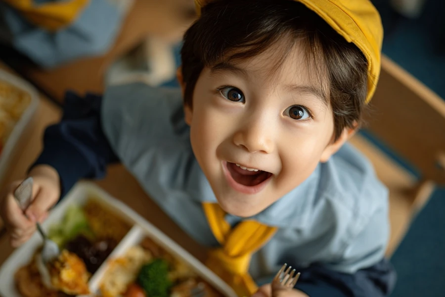Multi-Compartment Lunch Box